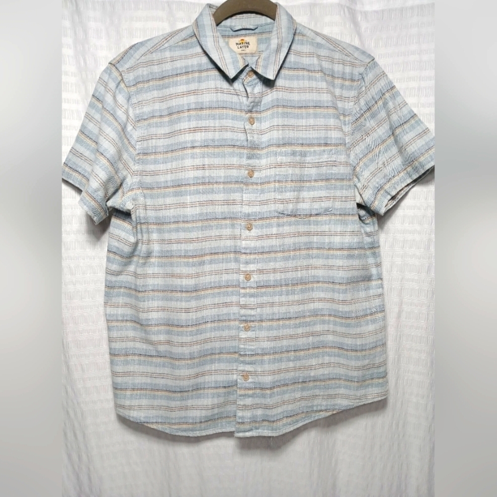 MARINE LAYER Men's Stretch Selvage Short Sleeve Button Down Shirt. Size S